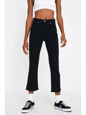 NWT Levi's Mile High Cropped Flare in Black Stretch Jeans 8 / 29